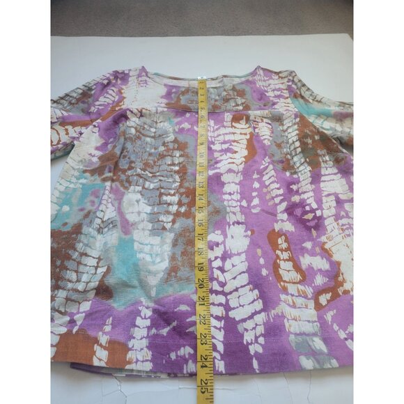Sedona short-sleeved top a tie-dye or batik-style pattern in shades of purple - Picture 8 of 9